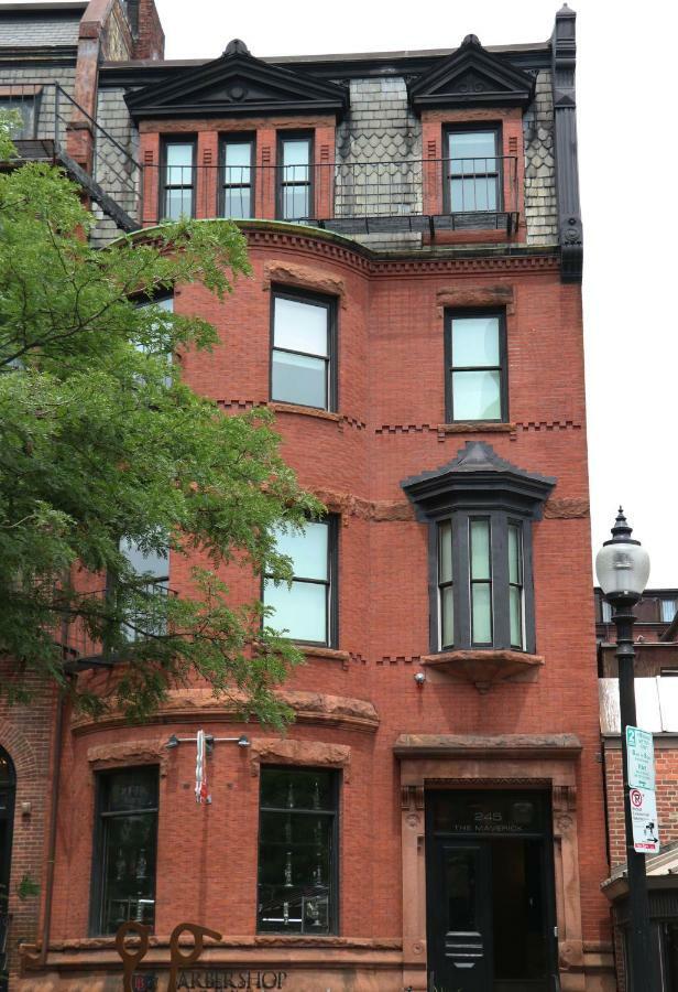 Cozy & Stylish Newbury Street Studio, #9 ボストン エクステリア 写真